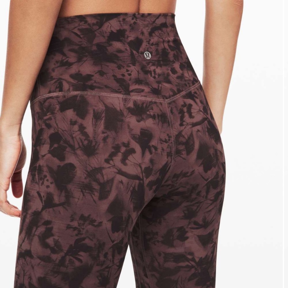 Lululemon Align II 25” leggings Size 4 Antique Bark Print
